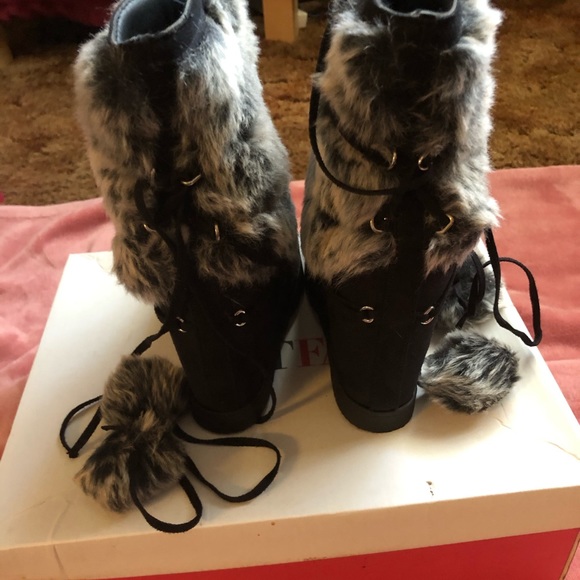 Booties - Picture 3 of 5